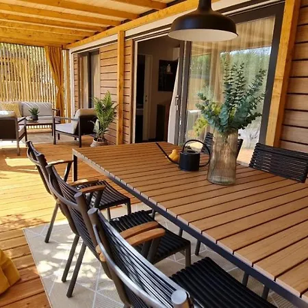 Mobile Luka Kamp Krusevo (Zadar)