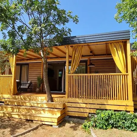 Mobile Luka Kamp Krusevo (Zadar)