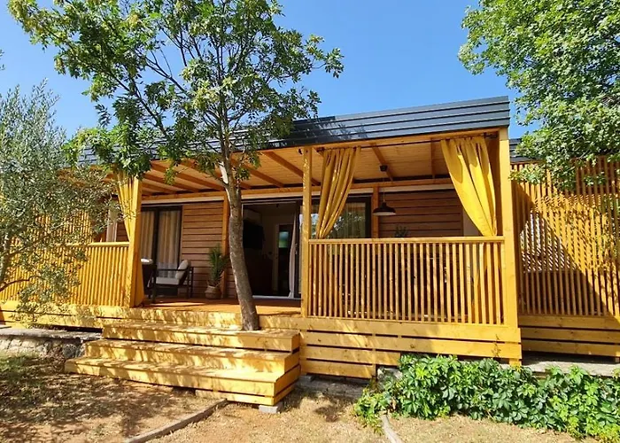 Mobile Luka Kamp Krusevo (Zadar)